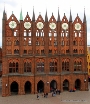 Der Alte Markt mit Rathaus