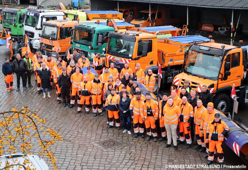 Gruppenbild Abnahme Winterdienst